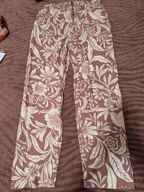 Women's Floral Wide-Leg Pull-On Pants - Mauve & Cream